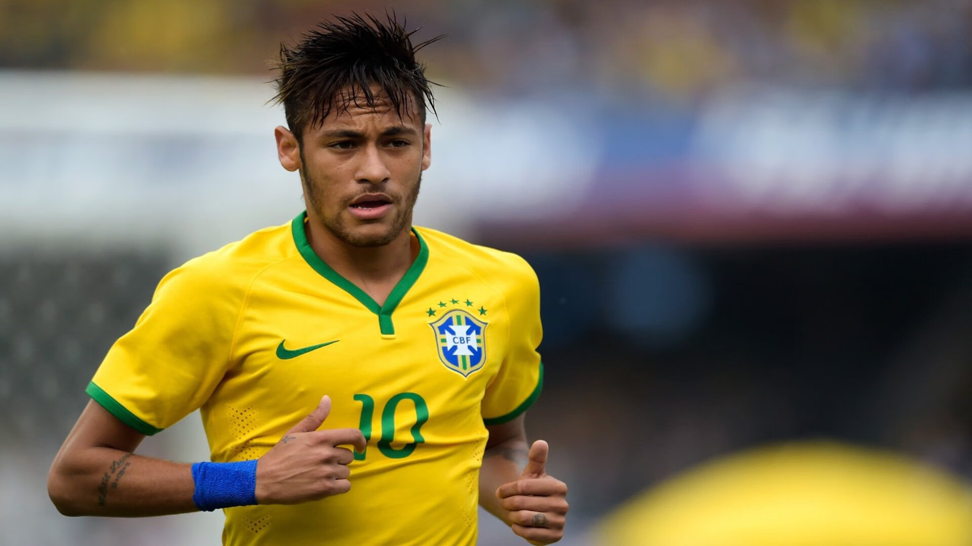 意大利马术协会推出马术运动员心理辅导项目,提升竞技表现。,意大利的马