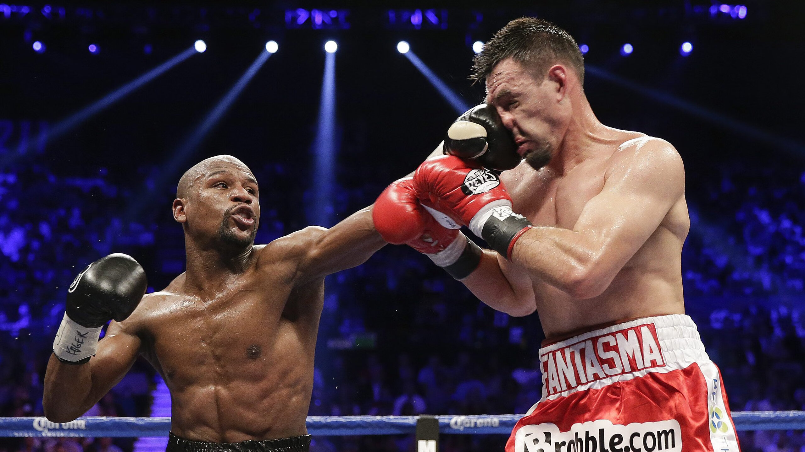 “嗨翻全场：最热血的比赛场面盘点”，热血比赛文案