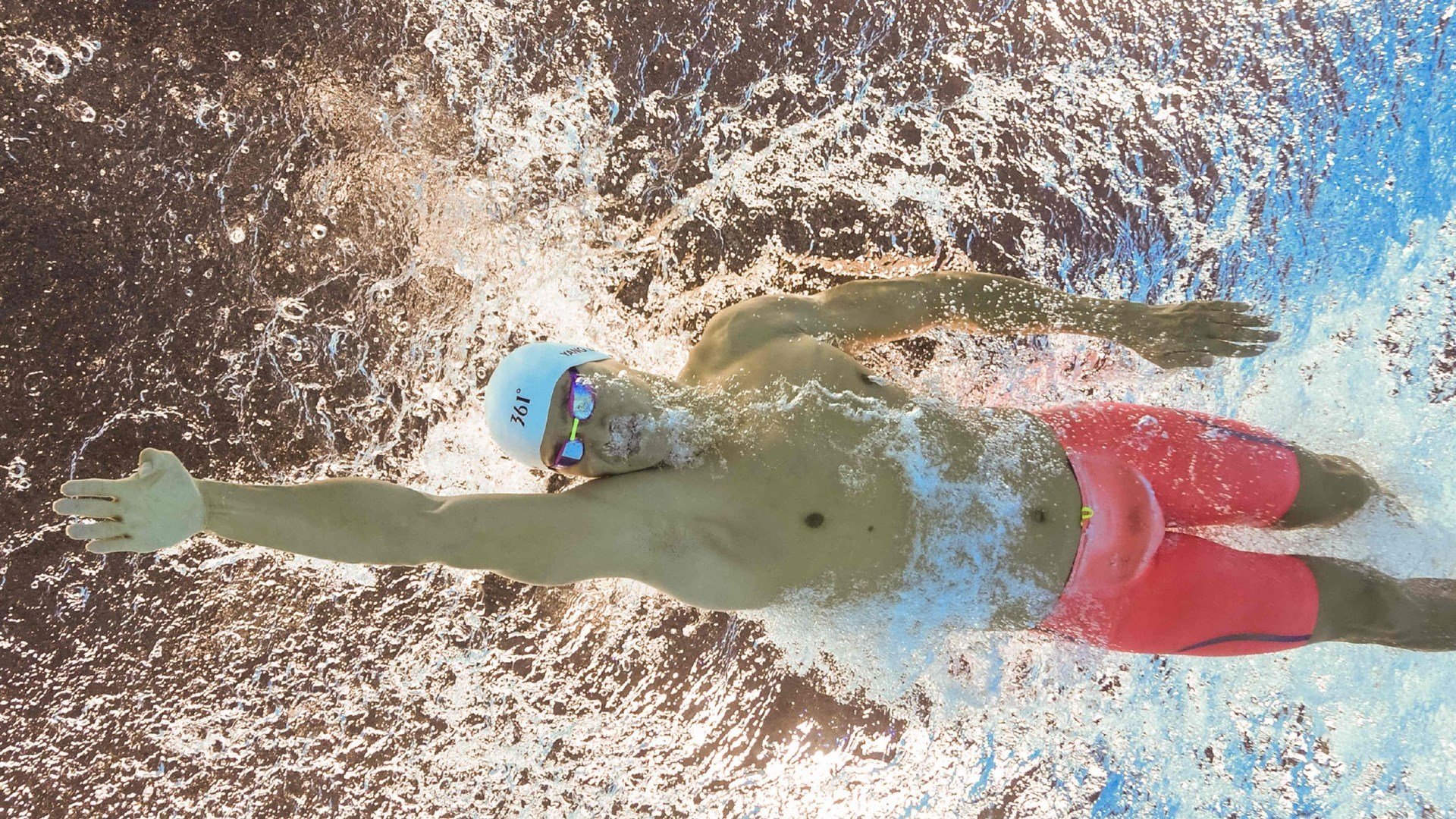 开云体育在线-欧锦赛资格赛次回合比赛展开，球员训练备战认真，欧锦赛2021规则